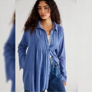 NWT Free People Brooks Pintuck Button Down Tunic w/ Pockets in Blue